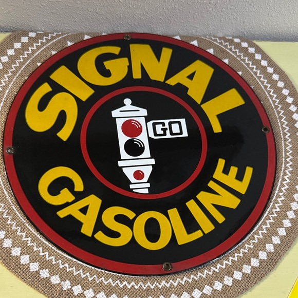 ande rooney Other - VTG Signal Gasoline Porcelain & Metal Ande Rooney Wall Sign